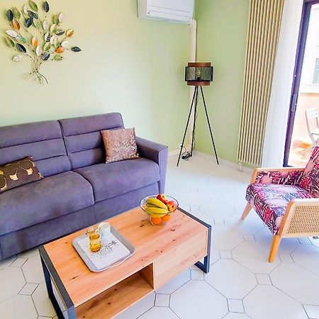 Regard Sur Les Remparts - Terrasse & Parking Apartment Avignon Bagian luar foto
