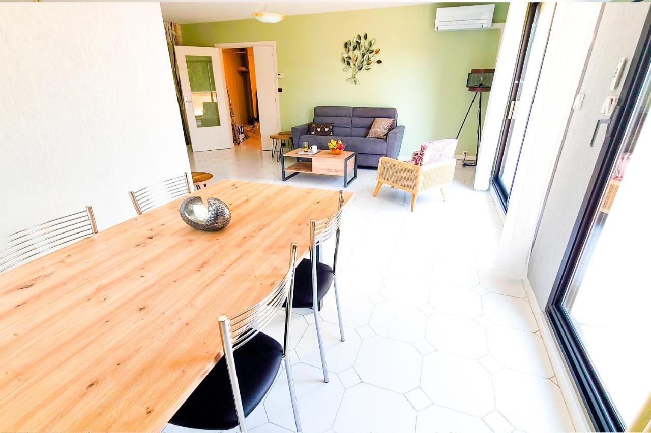 Regard Sur Les Remparts - Terrasse & Parking Apartment Avignon Bagian luar foto